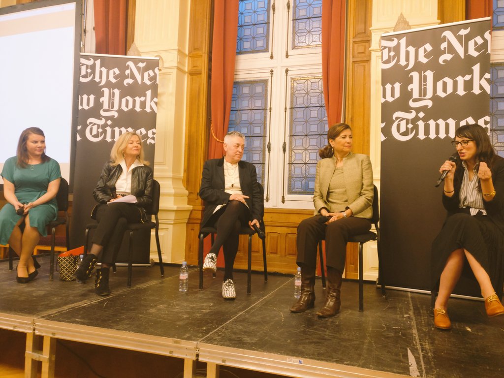 boris_tweets's tweet photo. Honored to attend a great #TimesEvent conversation at @Mairiedu4e 

« #MeToo. Now what ? » 

#8Mars #GenderEquality #EgalitéFH #JournéeDesDroitsdesFemmes #JourneeInternationaleDesDroitsDesFemmes

👫🙅🏽‍♀️🙆🏻‍♀️💪🏾 https://t.co/iLeXoXf0RW
