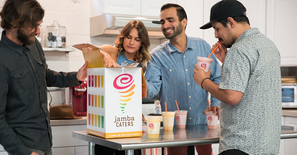 JambaJuice's tweet photo. Surprise your coworkers with their favorite smoothies. Our #SmoothiePack comes with 15 in up to 3 flavors. Order here: https://t.co/00U6McoMEH and give new meaning to #workperks. https://t.co/VSu1y5bClE