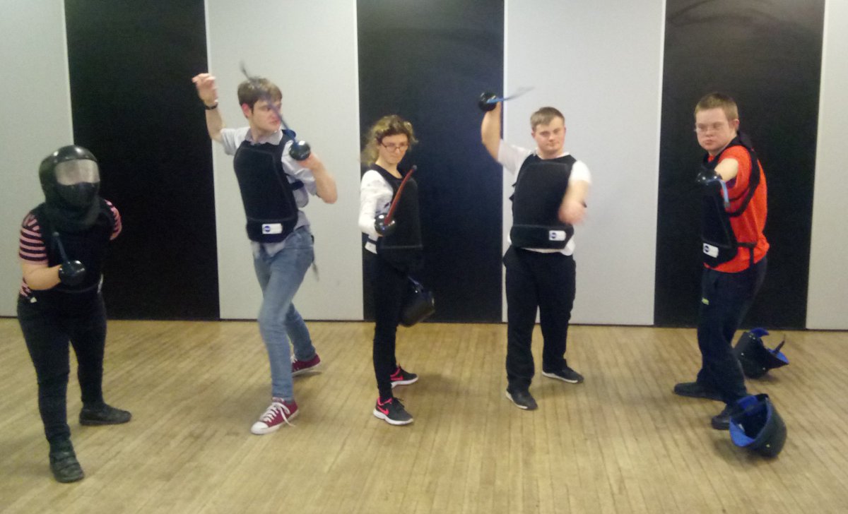 phenzync's tweet photo. @DerwenCollege last week, looking forward to this evenings session. 🤺 https://t.co/HArwNL3gEw