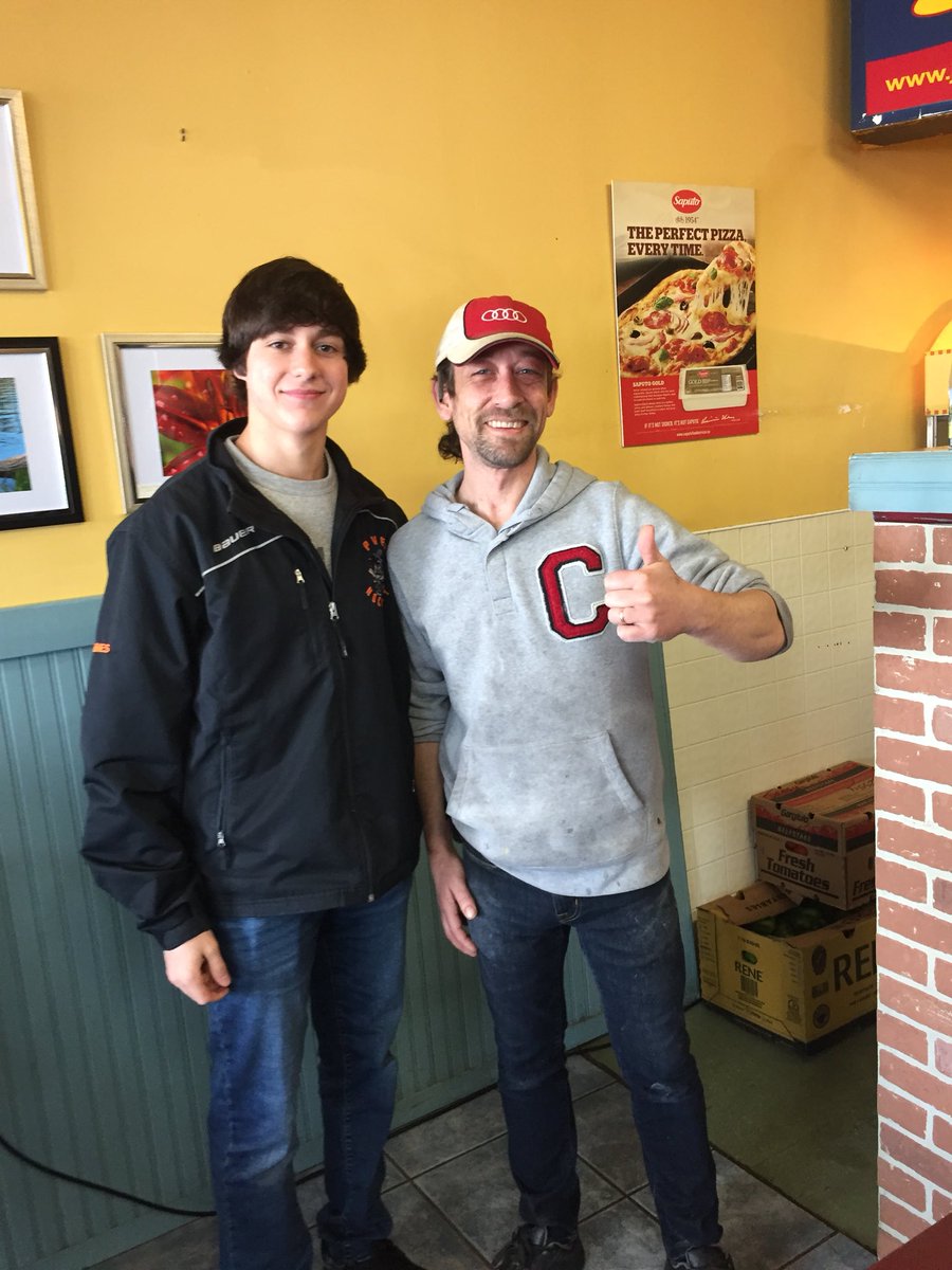 pvecboyshockey1's tweet photo. This year the players on the PVEC boys hockey team have made habit of going to Jessie’s Pizza for lunch! Jeff is the owner of Jessie’s and as appreciation of our support has donated us $250.00 to have a team pizza party at the end of our year. Thank you Jeff and Jessie’s staff!🐾 https://t.co/sobzwzKSJ8