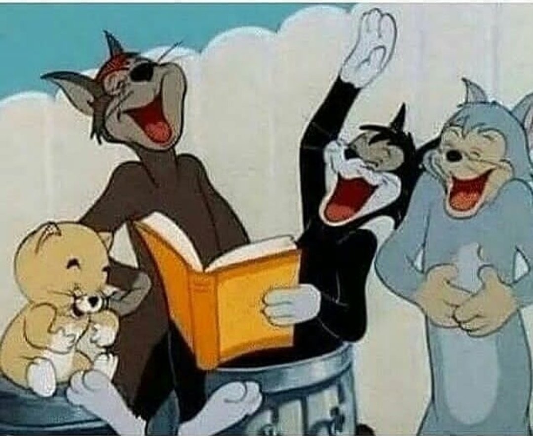 ShArMaJikaIRoN1's tweet image. Friend:kal exam hai, group study krenge 2 ghnte me sare chapter complete
#A_few_moments_later
#group_study