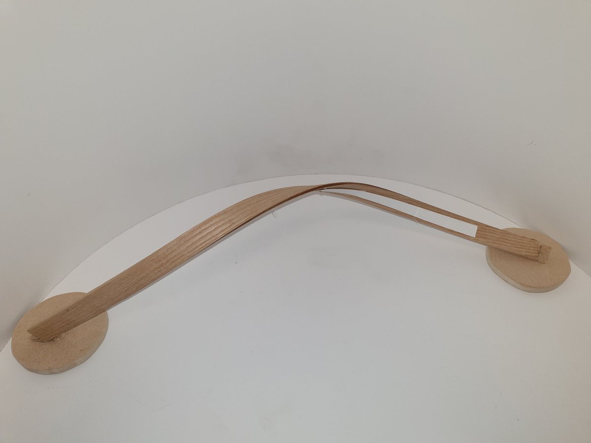 GRIFF_LM's tweet image. Year 10 have modelled some awesome lamps today utilising the steam bending process. #dt #productdesign #design @NewportH