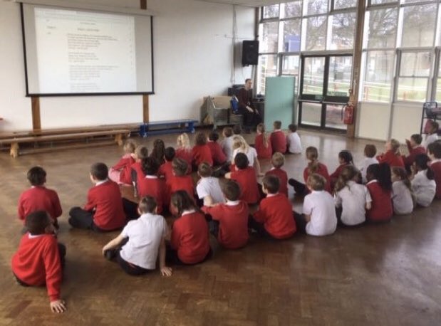 NET_Abbotsweld's tweet photo. Drama Drama Drama || Year 3 and 4 are in full rehearsal mode to put on the greatest show at the end of term. It all adds to their personal development and oracy skills. We cannot wait to see the whole production. @RedbridgeDrama #NETDrama #AbbotsweldSELF #oracy https://t.co/iB6SUMwLsu