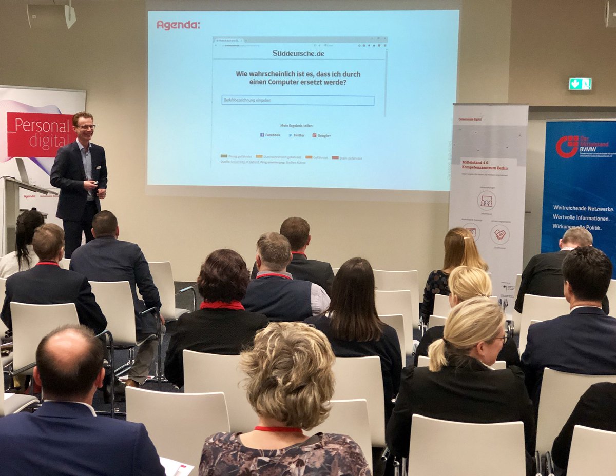 DigitalZBerlin's tweet photo. „Smarte Lösungen für einen starken #Mittelstand“ heißt es heute Abend in #Leipzig. Innovative #HR-Softwares und #Teamwork-Lösungen für kleine und mittlere Unternehmen stehen bei unserem _Personal digital #HREvent im Fokus! #Digitalisierung #Personal40 | @AgendaSoftware @BVMWeV https://t.co/1nielrmuZW