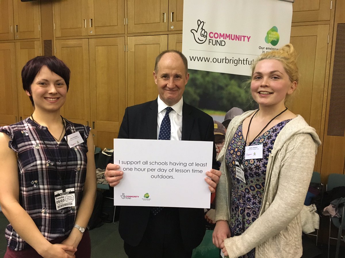 Fantastic to meet @kevinhollinrake MP today with young people from @YorksWildlife #tomorrowsnaturalleaders who supported #OurBrightFuture ask for students to spend one hour of lesson time per day outdoors @TNLComFund