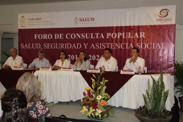 XHVXTabasco's tweet image. #DelDía | La Presidenta de @ComalcalcoMX @lorenamendezd participó en el Foro de Consulta Popular Salud, Seguridad y Asistencia Social que se realiza en Comalcalco organizado en coordinación con la @SSalud_Tab para la elaboración del #PLED #Tabasco a cargo del #Copladet