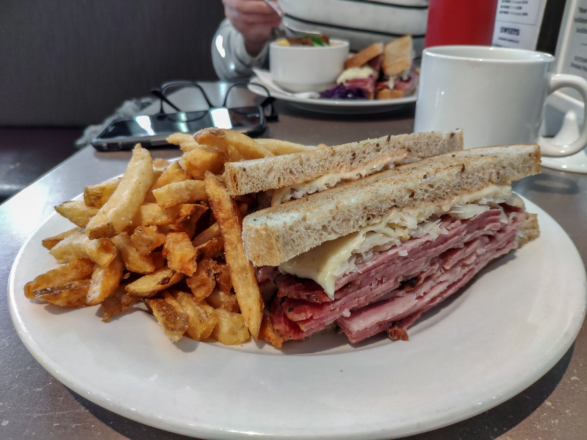 le Voyage Gourmand (@voyagegourmand) on Twitter photo Friend breakfast! <a href="/christieejames/">CJ Johnson</a> at <a href="/GrumansDeli/">GrumansCatering&Deli</a> for delicious rubens-es. BTW, they're opening nights starting April 6! #yycfood #meat #sandwich #deli #foodporn #friends #food #foodie #breakfast Friend breakfast! <a href="/christieejames/">CJ Johnson</a> at <a href="/GrumansDeli/">GrumansCatering&Deli</a> for delicious rubens-es. BTW, they're opening nights starting April 6! #yycfood #meat #sandwich #deli #foodporn #friends #food #foodie #breakfast