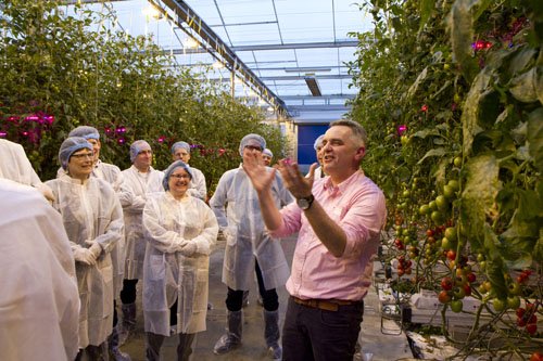 Vabnet's tweet image. Ben jij jezelf tijdens een presentatie? Gebruik je verhalen, is je boodschap overtuigend en beleef je er plezier aan? Training op 21/3 bij de #vab ! ow.ly/6Hjb30nP4Bn