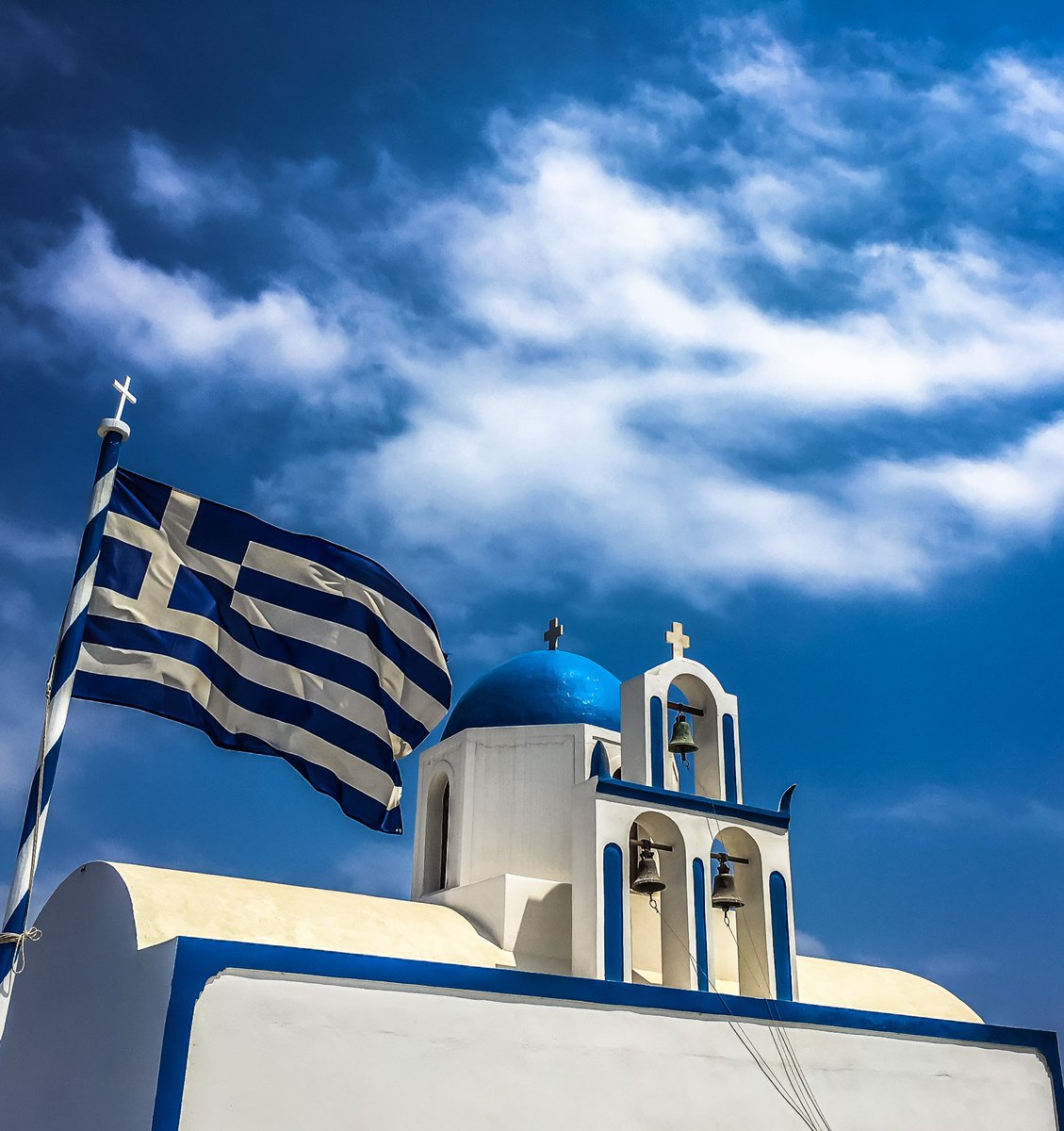 PhonetographyT's tweet photo. All the blues...
.
#mobile_photography_ #iphoneographer #phonephotography  #iphonephotography #iphonetography #iphonetographytours #phonetographytours #phonephotos #Santorini #Greece    #travelphotography #travelguide #phototour #instagreece #mobilephoto #worldmobilephotography https://t.co/6gSqLuO3nt