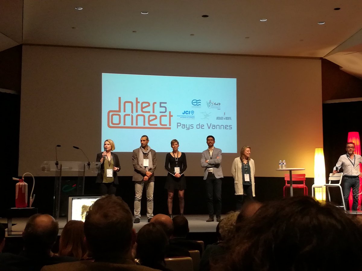 HeuzeyMagali's tweet photo. #interconnect5 à Vannes, c'est parti! Merci pour ce beau moment d'échange et de #réseau 👍
#entreprises #RSE #Innovation https://t.co/srTSigkSGU