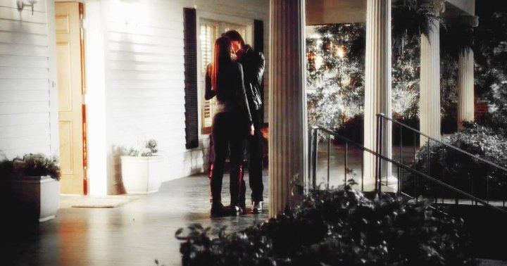 Delena Is Eternal On Twitter 30daydelenachallenge 5 Favorite Delena Place Tied Between The Fireplace And The Gilbert Porch The Porch Because It Was Where Damon Kissed Her The First Time And
