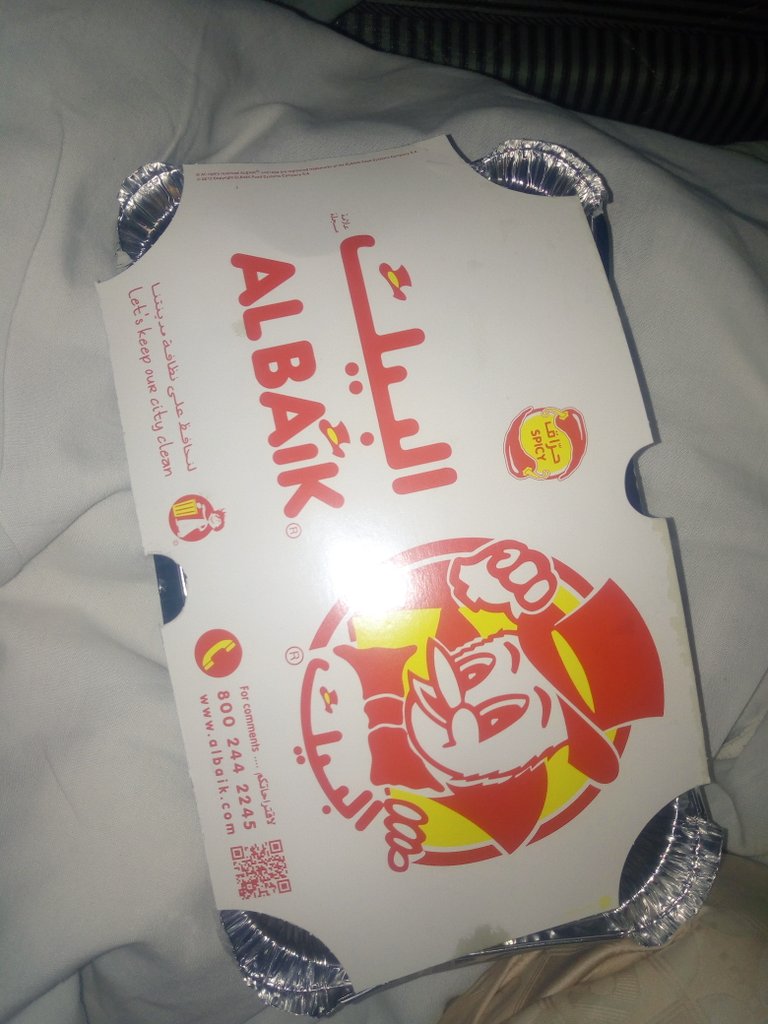 AlhafizNafiu's tweet image. Wen ever u visit Prophet's Town #Madinah try this Chicken @Albaik King Fahad Way... Thank Me Later..😆