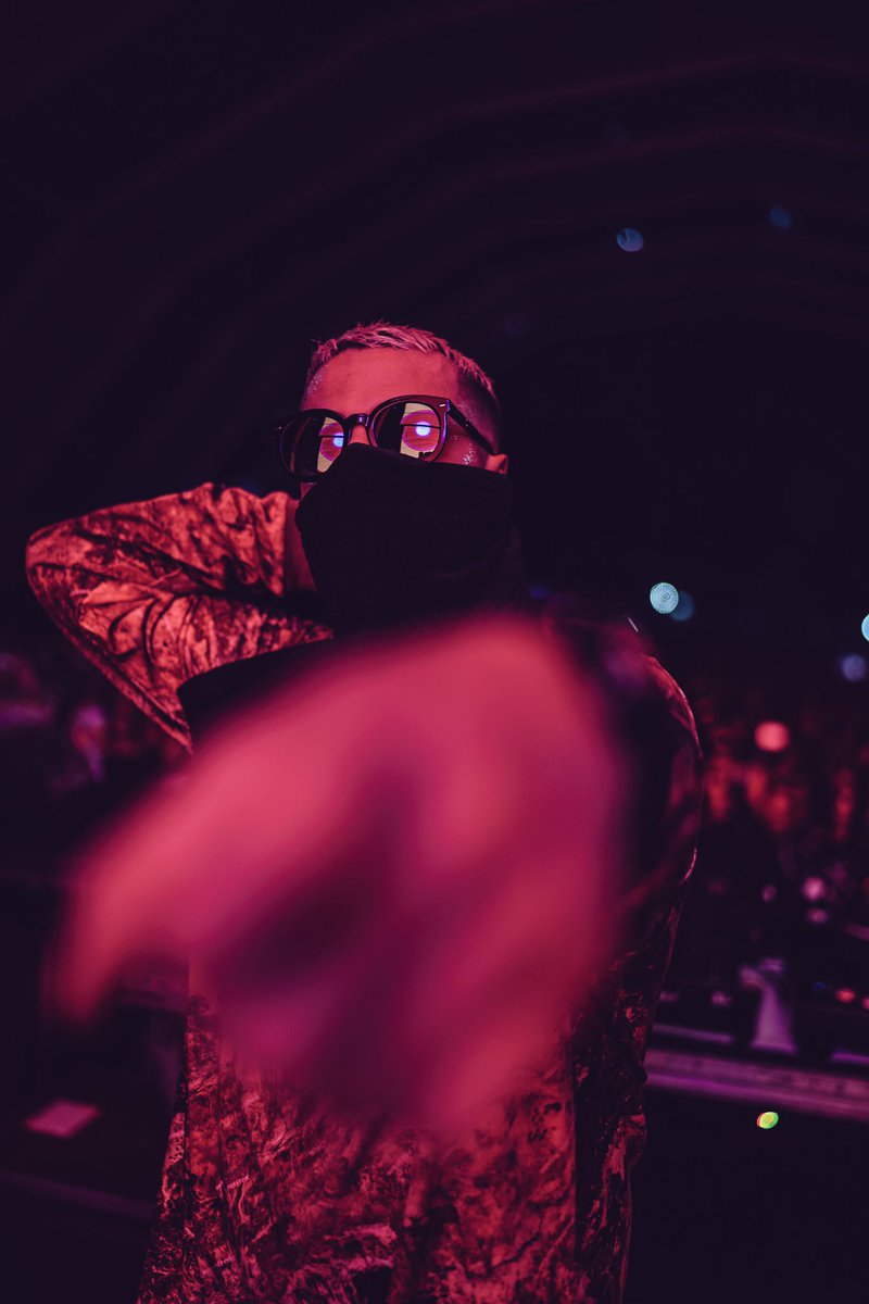 djsnake's tweet photo. Thank you Brazil. My home forever. 💚💛🇧🇷 https://t.co/gqowe0fcGN