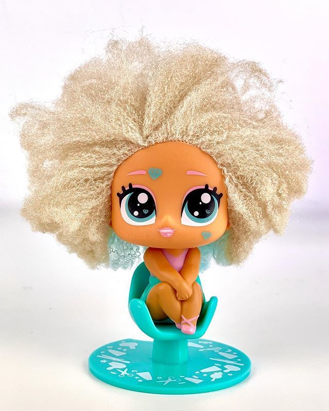 SuperHerosEtCie's tweet photo. Elle est pas troooop mignonne cette #poupee #hairdooz? 😍🤩
Découvre-la dans la prochaine #video de #superherosetcompagnie #jouet #toys #dolls #youtube #collectionable #collectible https://t.co/uFkf4FheH8 https://t.co/qmhaZeVM3u