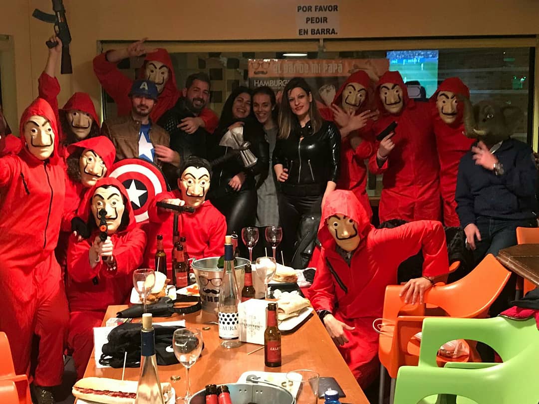 Doble cumpleaños carnavalesco!! 2019 gracias a todos!! #Peña #Carnaval2019 #Valdepeñas