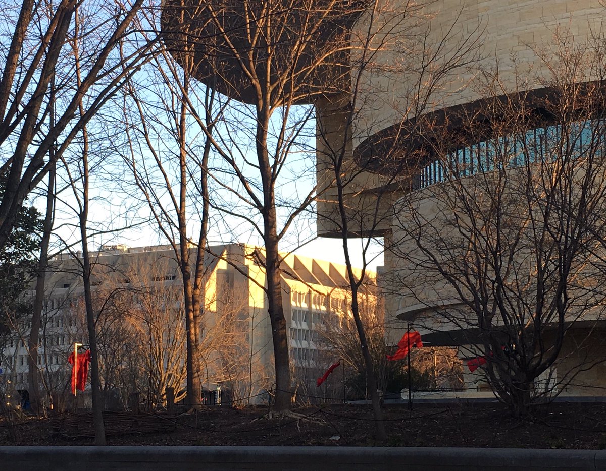 GreatFallsV's tweet photo. #TheREDressProject outdoor installation by Jaime Black (Métis) @SmithsonianNMAI is art that weeps through the wind. Empty dresses confront viewers w/ profound statements about brutal #violenceagainstindigenouswomen #violenceagainstwomen #womenshistorymonth #remembereverymonth https://t.co/UIZQAw1Aqx