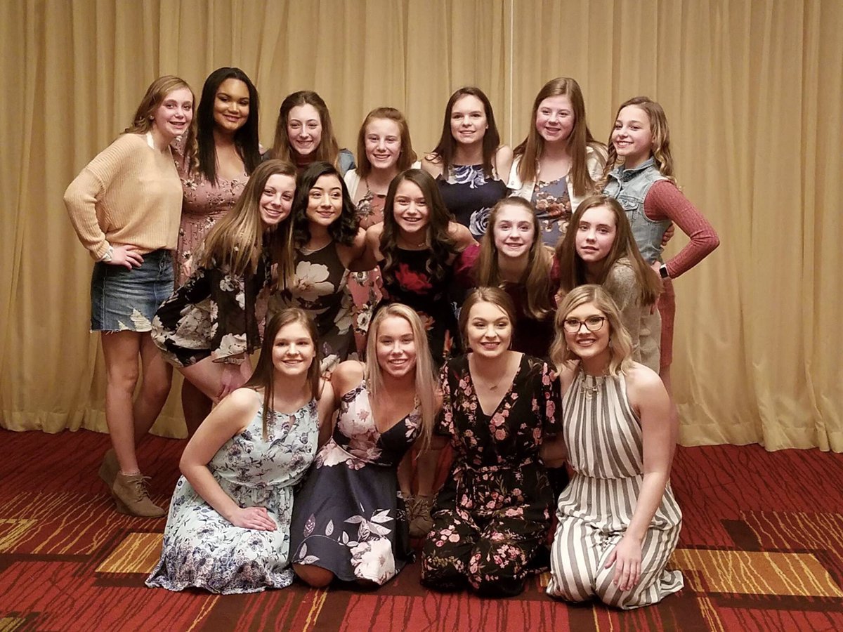 AHSDT_'s tweet photo. TRYOUTS!! March 25-28 after school in the commons @ Apollo high school. Become part of our amazing team, see you there ‼️💙 https://t.co/dXWjVfAVms