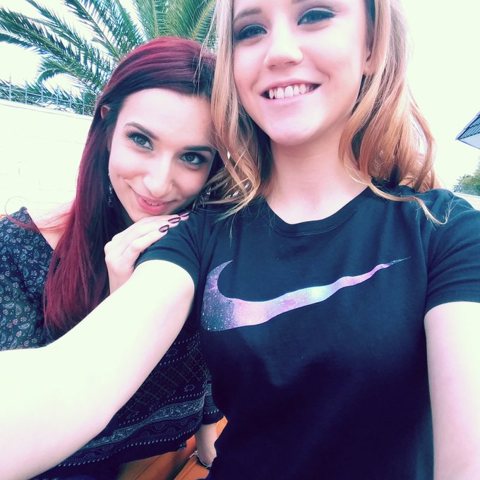 Today's shoot?
Follow this hottie? @MissAprilSnow https://t.co/nnD6yWSyXY