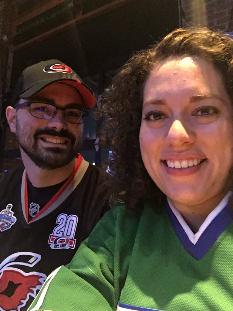 CeCubillAndrews's tweet photo. Andrews date night! #cahcoolbars #hartfordwhalers #carolinahurricanes https://t.co/bUOC5ndy3w