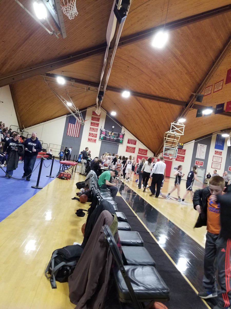GDJbisbee's tweet photo. GD Girls Varsity hoops take care of their portion of the doubleheader 43-35 over Medway. 1 more to go #gdrsdchat @GDPrincipal @GDCrusaders https://t.co/cz3VL1LZ9v