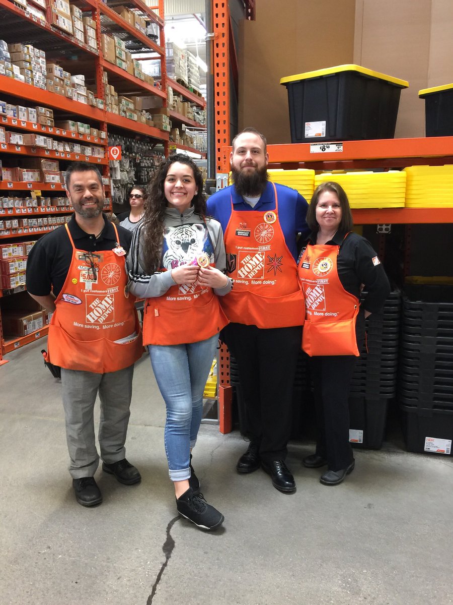 Celebrating Rayna’s 1 year anniversary with The Home Depot. @shandra_hunt <a href="/TonjaBarnicle/">Tonja Barnicle</a> @thdsaltarelli