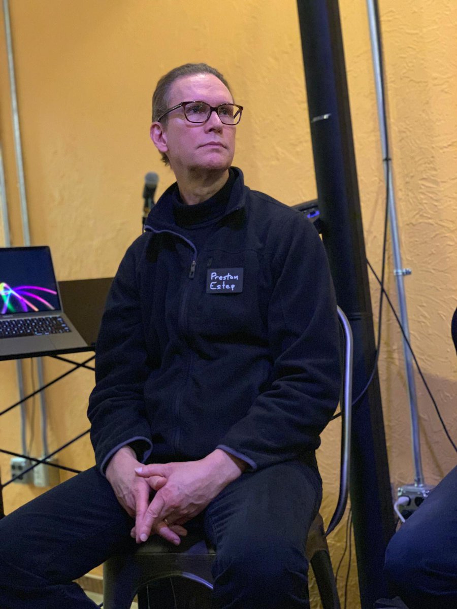 cameracray's tweet photo. genetic testing, personalized medicine, and humans 2.0!

@longnowboston talk with @VeritasGenetics and @NebulaGenomics https://t.co/sMbyQLmCLJ