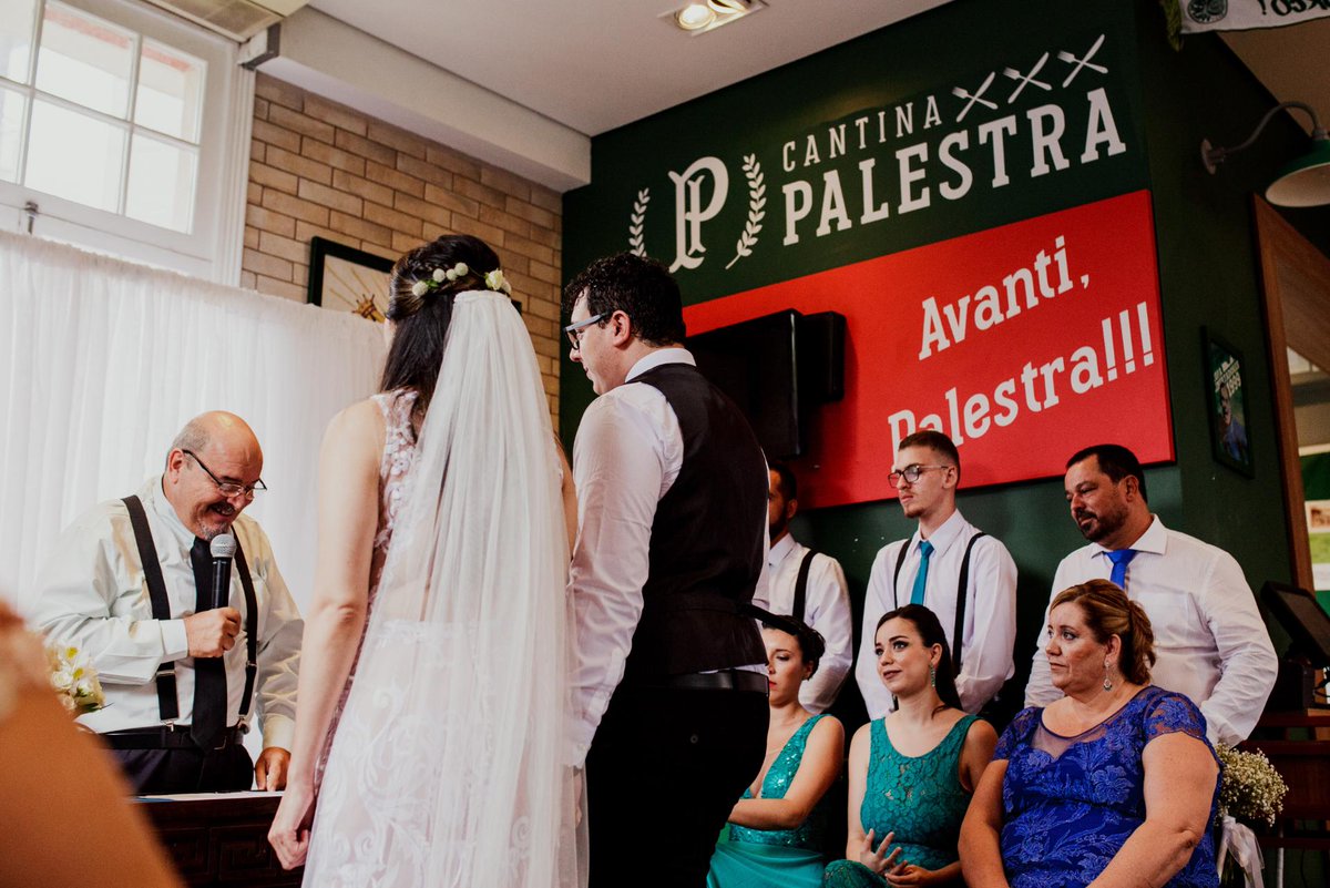 carolvergal's tweet photo. 5/01/19 - Casamos alviverde na Cantina Palestra.
5/02/19 - Primeiro mês de casados. Ano novo chinês (ano do porco 🐷).
5/03/19 - Dois meses casados. MV campeã do Carnaval.
5/04/2/19 - o que nos espera, @Palmeiras ?
#ManchaVerde #ManchaCampeã #Sep #AvantiPalestra #deca @fndaf90 https://t.co/CSETOwobHE