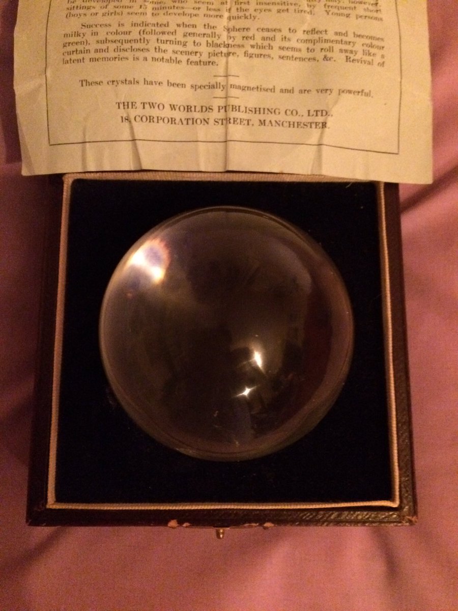 ClareStanness's tweet photo. @bbc5live @Marc_Allum Two worlds Crystal in original box and with instructions.... any ideas please ? x https://t.co/7jnKCDogFE