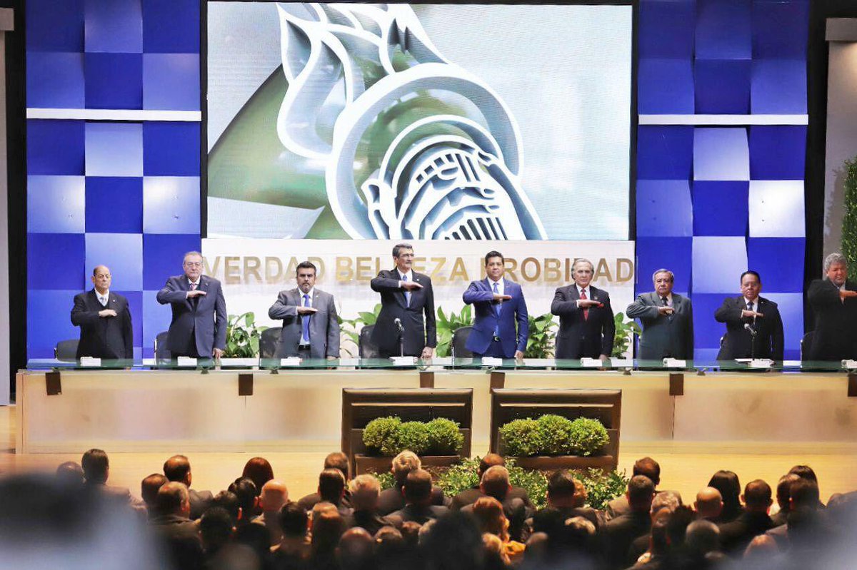 fgcabezadevaca's tweet photo. El @gobtam otorga todo su respaldo a la @UAT_mx, sabedores de que el presente y futuro de #Tam dependen de los jóvenes que en ella se preparan. La comunidad universitaria es agente de cambio indispensable para recuperar la paz, armonía y progreso del estado. #YoCreoEnLaUAT https://t.co/GQJhkEesNL