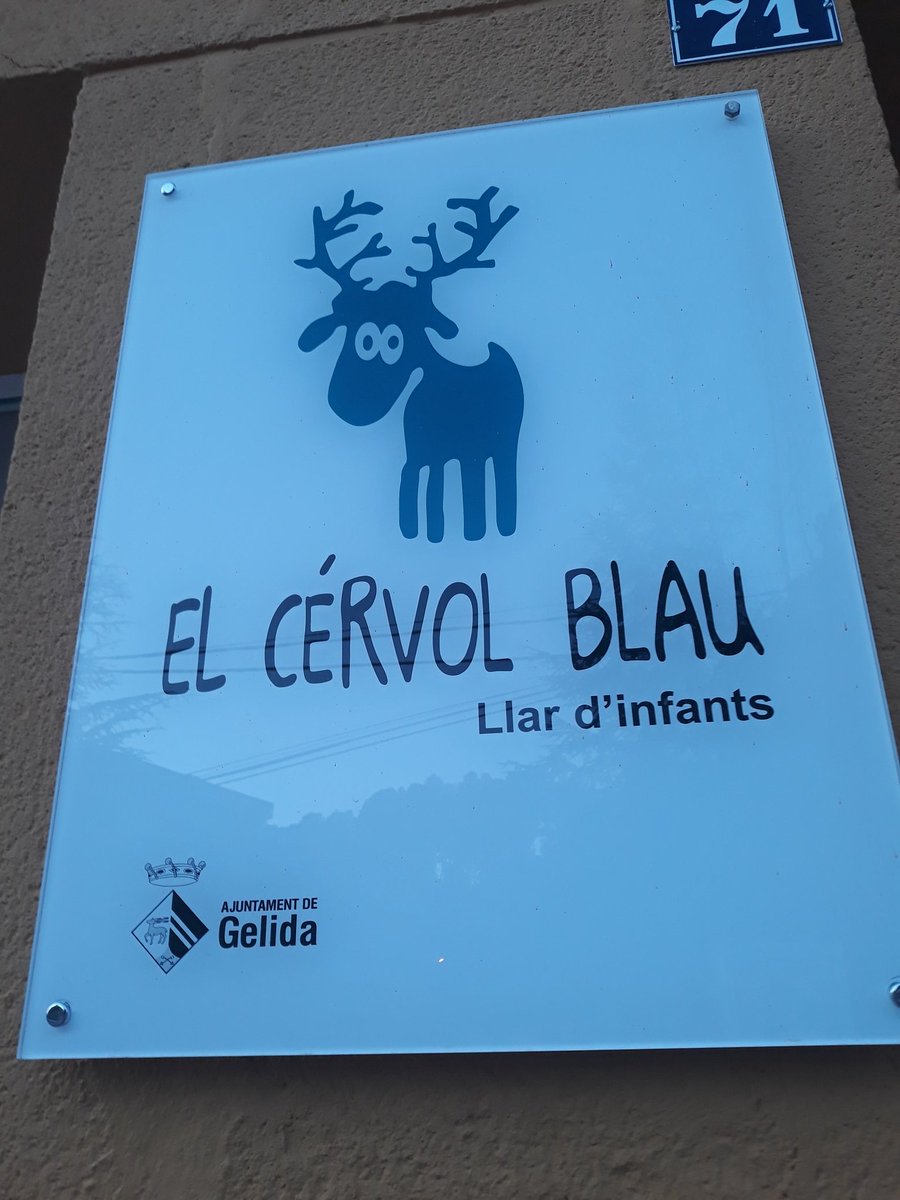 Quan es tanca una llar d'infants, hi perdem tots. Infants, famílies, equip educatiu... Tot el poble. Sense informació, sense participació, d'esquenes a la comunitat educativa... Es pot fer pitjor? #TanquenCérvolBlau T'esperem dj 7 d març 19.30 davant Ajuntament #gelida RT plis