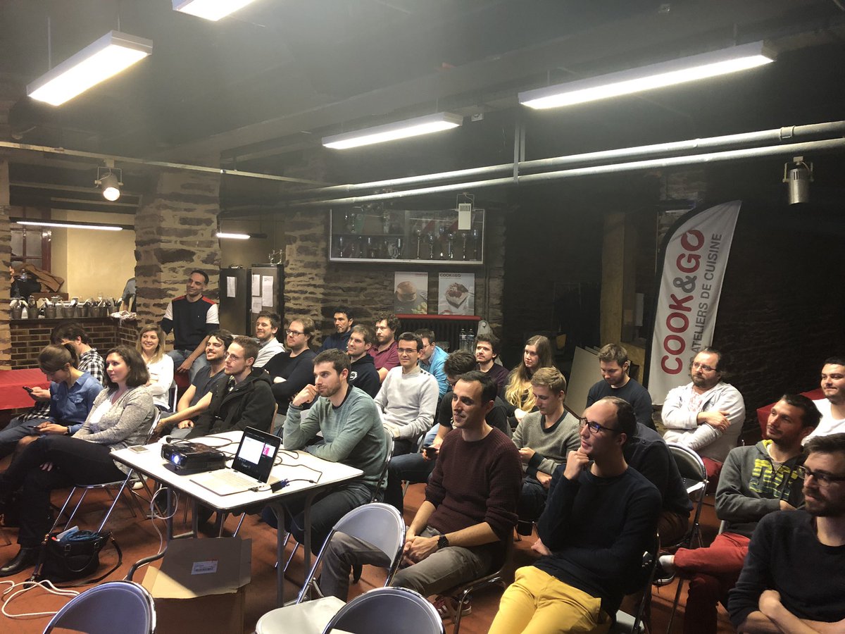 PConserto's tweet photo. Soirée d'agence à @_Conserto #Rennes 🥂
Activité #TopChef 🔪 🍅 🍅
🔥 Personne n'a fini trop enfumé 🔥

#PositiveTechnologie #GPTW #JaimeQuandCaPique
CC @EPlassard @ML_Conserto @a2panti https://t.co/gEAIvcPH3g