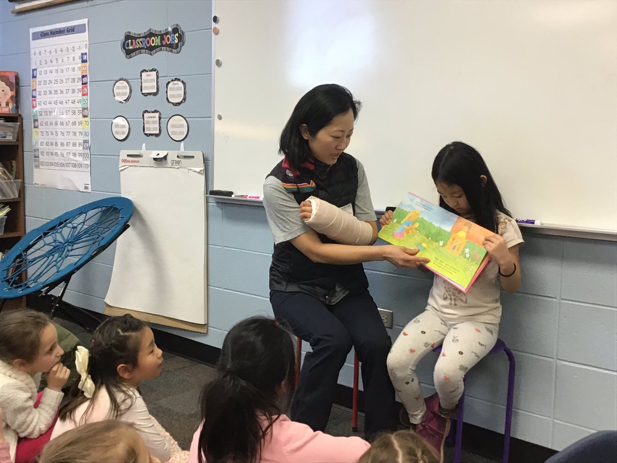 sgomberg15's tweet photo. Zoey’s mom surprised us as a mystery reader today! We love surprise readers! #inspire96 https://t.co/M48JceMCzi