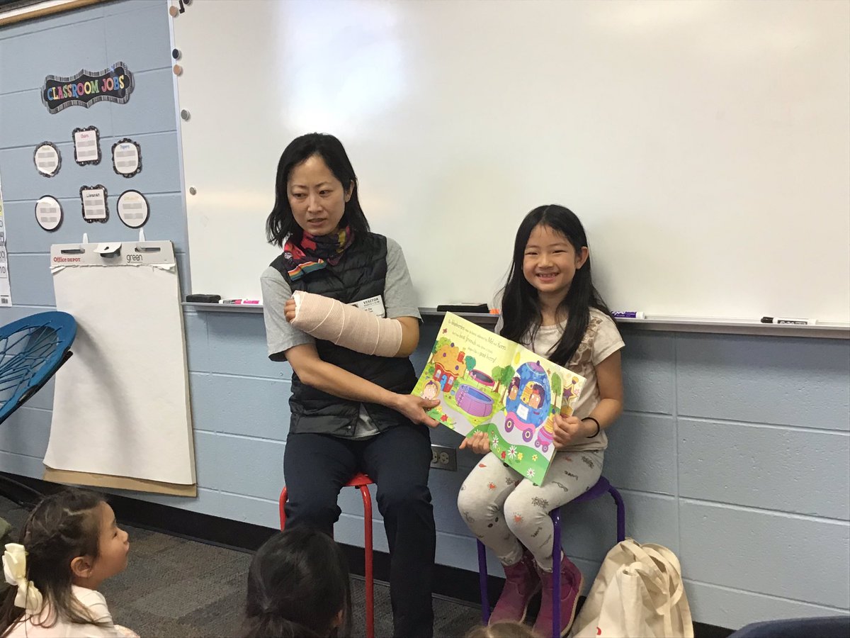 sgomberg15's tweet photo. Zoey’s mom surprised us as a mystery reader today! We love surprise readers! #inspire96 https://t.co/M48JceMCzi