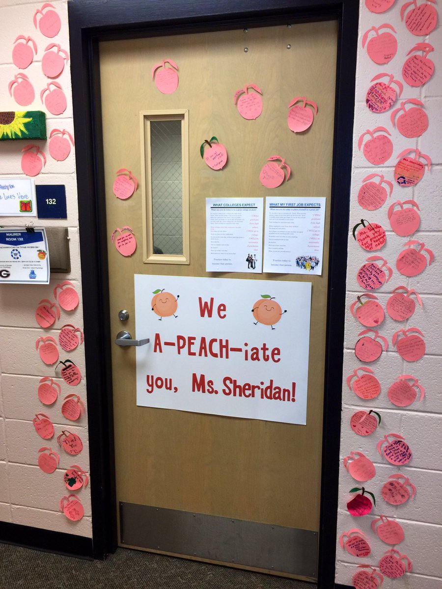 mgarnerwbms's tweet photo. We love Ms. Sheridan, our amazing WBMS Social Worker! We celebrate YOU!! @hurstwbmsap @WBMSprincipal @FultonCoSchools @StephanieWorker https://t.co/NQ41Lls8O1