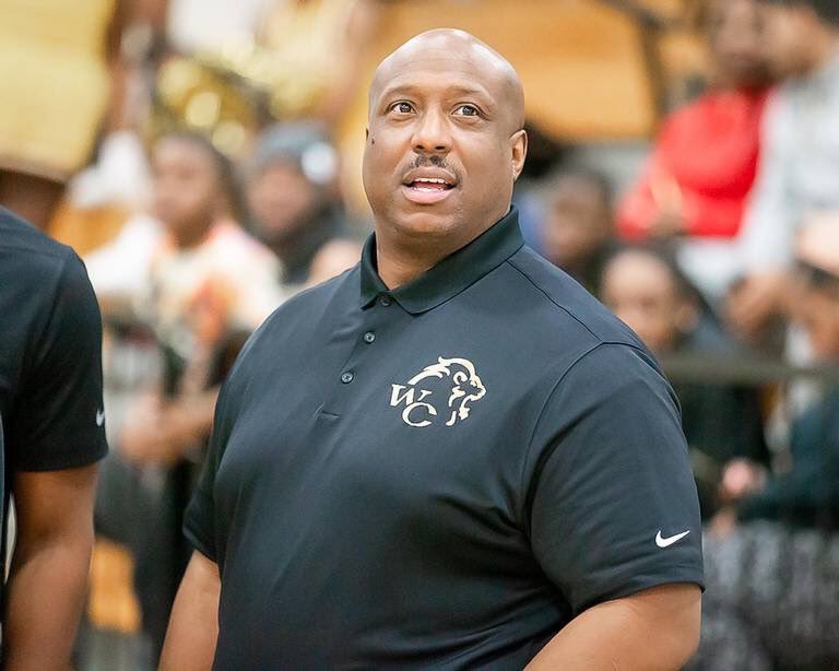 dub_lions's tweet photo. It’s #LIONS Tribute Tuesday... Share photos and videos of your #LIONS #WestCharlotteHigh #DUBC #DubNation #LIONSeason #LionsTribute #WCAlumni https://t.co/2rZwEnsqwU