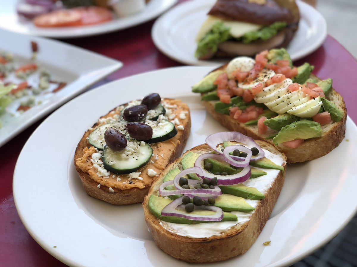 lestatscoffee's tweet photo. Avocado and hummus toast. Who’s hungry? 🤤 https://t.co/ikmgl4SP3D