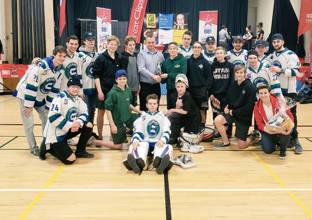 Calgary_Canucks's tweet photo. Thank you @StHelena_CCSD for having us at your #StickItToCancer event! We're happy we could help you in your mission to support @KidsCancerCare! We will win that trophy one of these years! #GoNucks #GoHawks #GoAlec #TeamRemenda https://t.co/20tPCZutUA