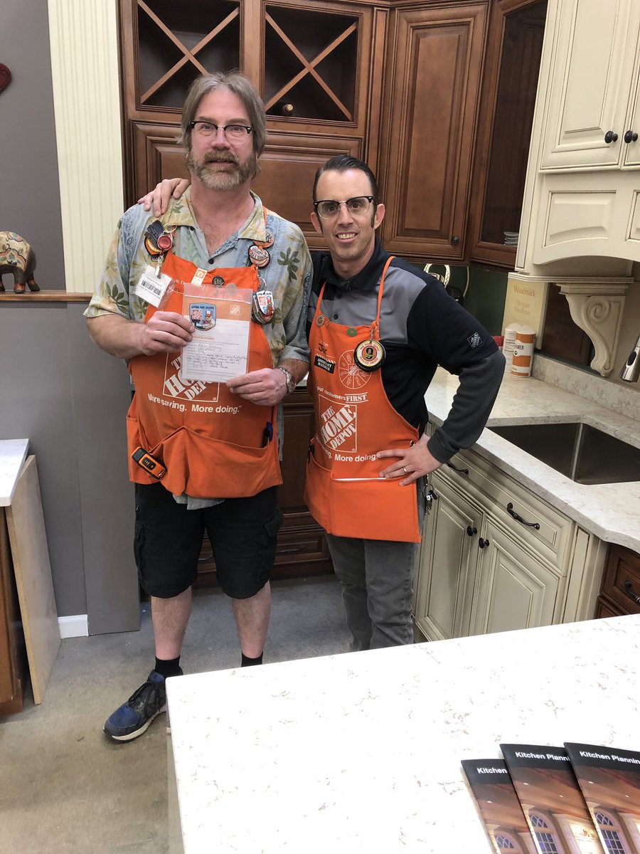 Today we recognized one of our top D70 Specialists Kevin Rehling for not only killing sales within the department but driving Services in all aisles!! <a href="/chad_morris1414/">Chad Morris</a> <a href="/PabstBen/">Ben Pabst</a> <a href="/MarkDMiller13/">月月</a> @JohnSharp1518