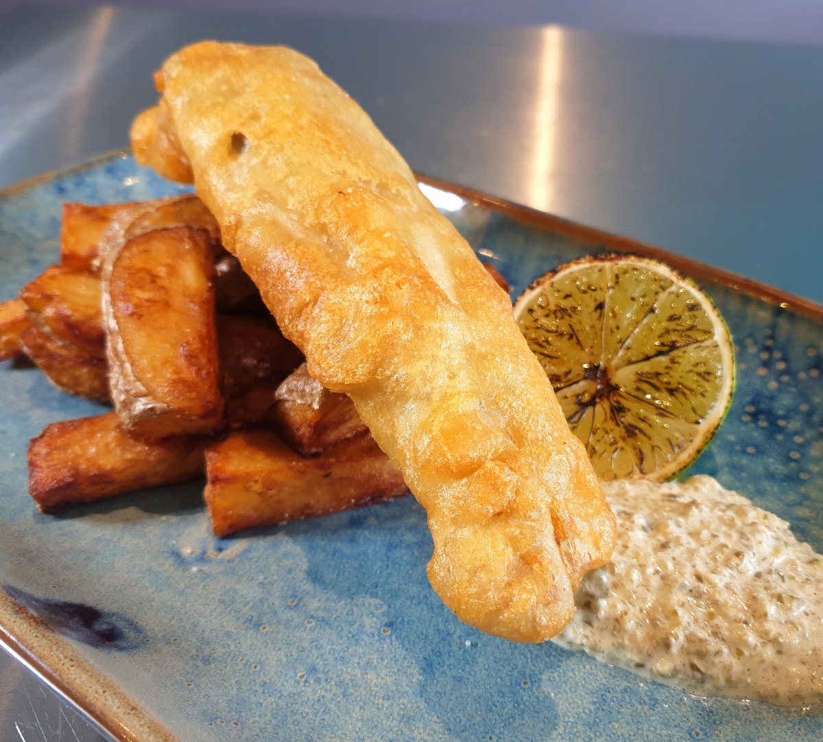 tipsymonkeyuk's tweet image. Check out some of the latest dishes from @pollenrestaurantliv who have taken over our kitchen as of today!!

#oysters #pollenrestaurantliv #tipsymonkeyuk #food #smallplates #tipsymonkey #vegan #vegetarian #fish #bananabread #crosby #liverpool #waterloo