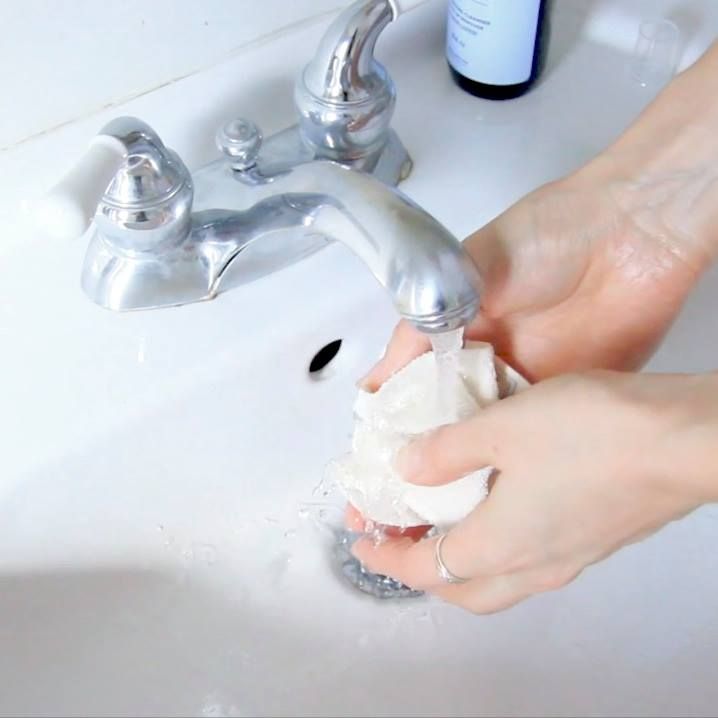 How To Wash Your Face With <a href="/ProvApothecary/">Province Apothecary</a> Oil Cleanser And NEW Organic Cotton Face Cloths 🌿. For step-by-step instructions and a how-to video, visit our blog buff.ly/2NAttyO