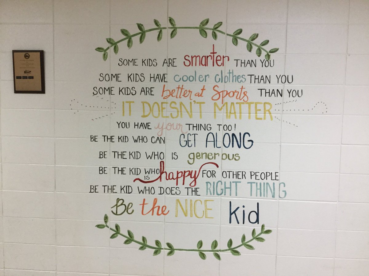 namwrdsb's tweet photo. Thank you to @lucypearlle for the amazing piece of art you created for our school !!  The students are inspired by your message.  Your generosity is greatly appreciated!! @wrdsb @NAMCouncil https://t.co/1EeUZZSiFM