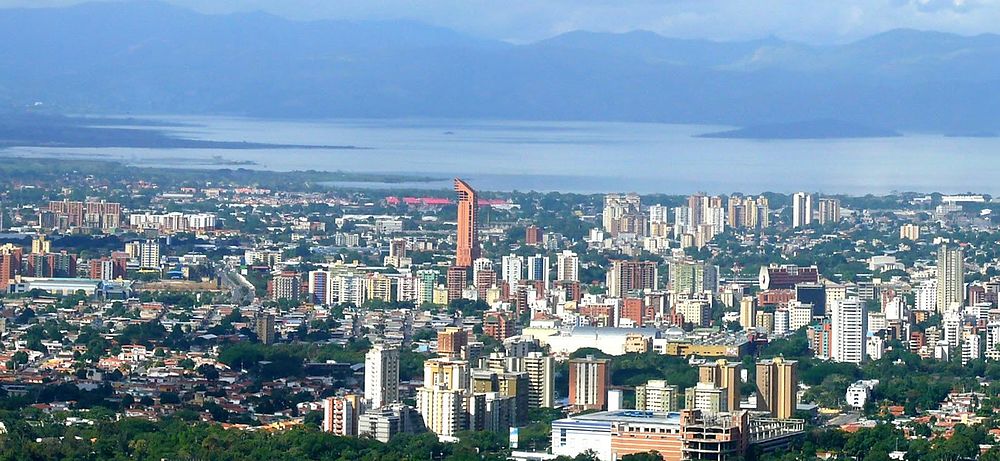 bodegondsevilla's tweet photo. ¡Feliz 318 aniversario Maracay! 🍾🎉

Un paraíso en Venezuela nuestra ciudad jardin!🌳🌺🌻☀️ https://t.co/ndmrt9Iz3x