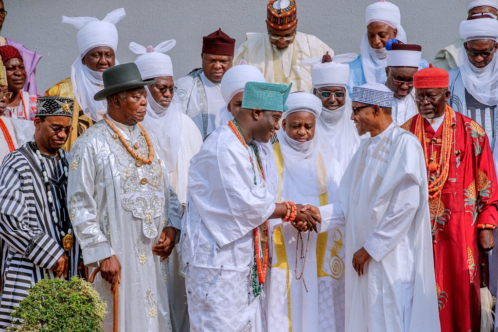 MBuhari's tweet photo. Today I received members of the National Council of Traditional Rulers,  led by the Sultan of Sokoto, Alhaji Muhammad Sa’ad Abubakar III, and the Ooni of Ife, Oba Adeyeye Ogunwusi Ojaja II, on a congratulatory visit. I was pleased to welcome them all to the Next Level. https://t.co/4Xyxhpi67R