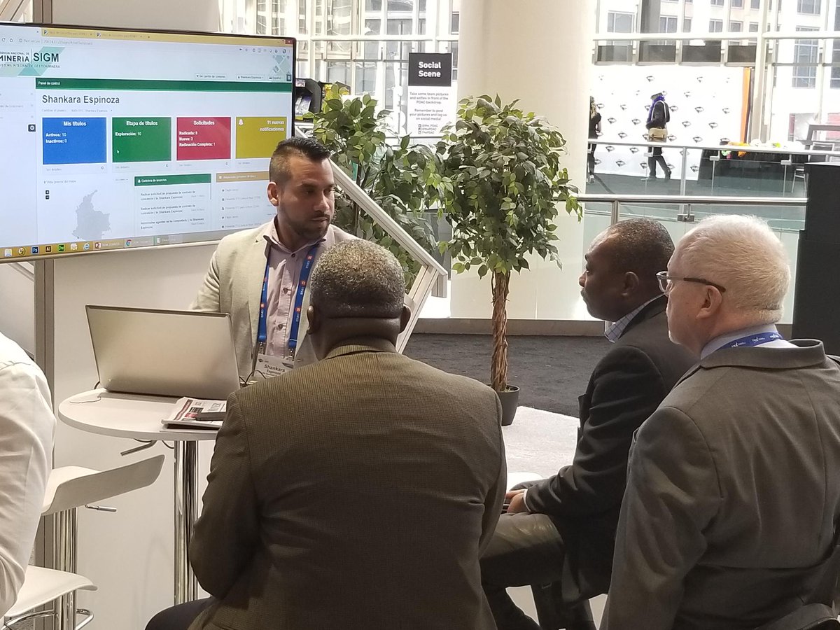pacificgeotech's tweet photo. Live Demo now at #PDAC2019 for Minerals Commission of Ghana @mincommgh #mining #truePERMIT https://t.co/84jj9NX7Ui