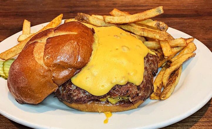 celtscrafthouse's tweet photo. Many thanks to Twin Cities Burger Blog for the visit and review of our March burger of the month, the Ultimate Bacon Burger.  Our Chef, Al Brady, in addition to creating our entire menu, now has 12 burgers of the month on his resume’, and they have all received at least 4.5 stars https://t.co/OtEv3aZIPL