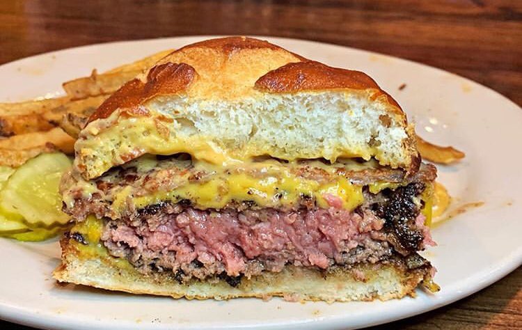 Many thanks to Twin Cities Burger Blog for the visit and review of our March burger of the month, the Ultimate Bacon Burger.  Our Chef, Al Brady, in addition to creating our entire menu, now has 12 burgers of the month on his resume’, and they have all received at least 4.5 stars