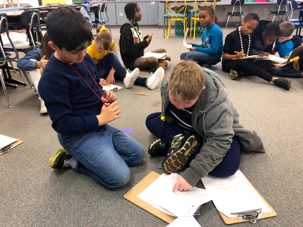 MrsDavis618's tweet photo. Today we found evidence in our poem that supports the theme in the final stanza! This is one of our most challenging standards but these kiddos rocked it! #ownyourimpact https://t.co/GpyXKUoUNN