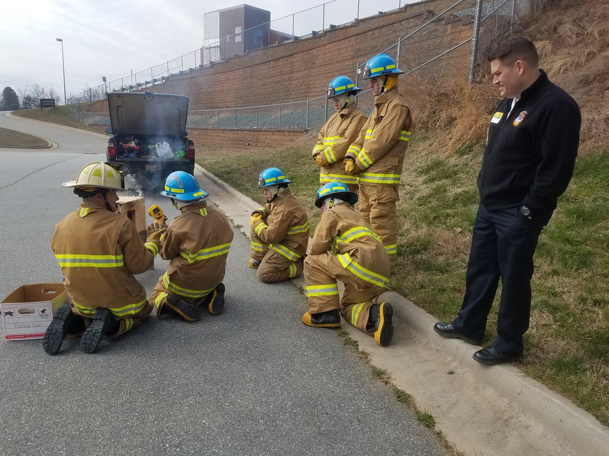 Appreciate #KernersvilleFire attending training with our <a href="/WalkertownHigh/">Walkertown High</a> cadets as we learned about fire behavior.  <a href="/kernersvillegov/">Town of Kernersville</a> <a href="/wsfcs/">WS/FC Schools</a>
