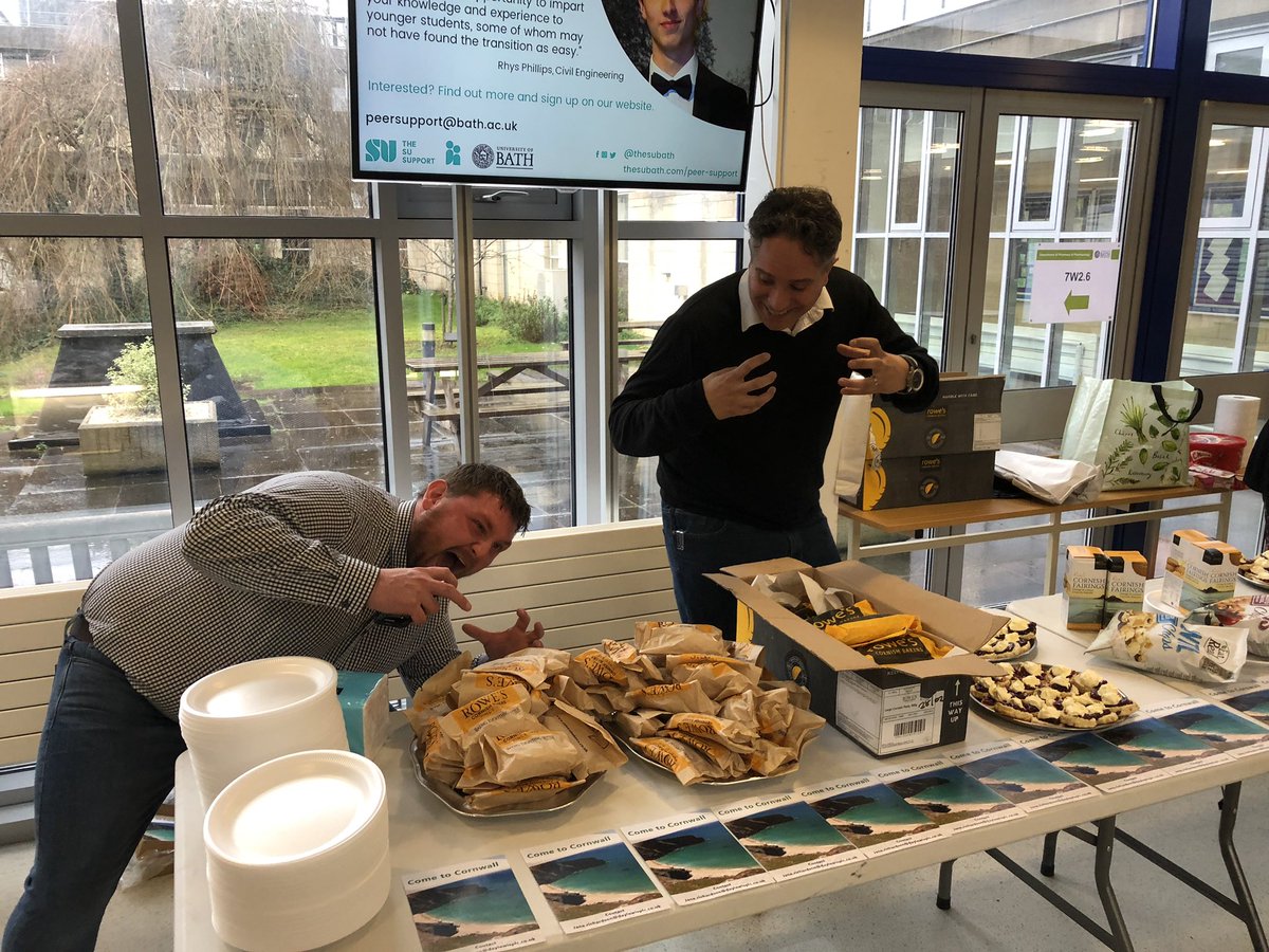 svcrawshaw's tweet photo. Really inspiring evening with some amazing speakers @PharmUnivBath talking to students about pharmacy in the South West! Great to hear about the innovative work that is being done and the fantastic opportunities available for those who want them! Thank you to all who came! https://t.co/KUXxjWXBZV