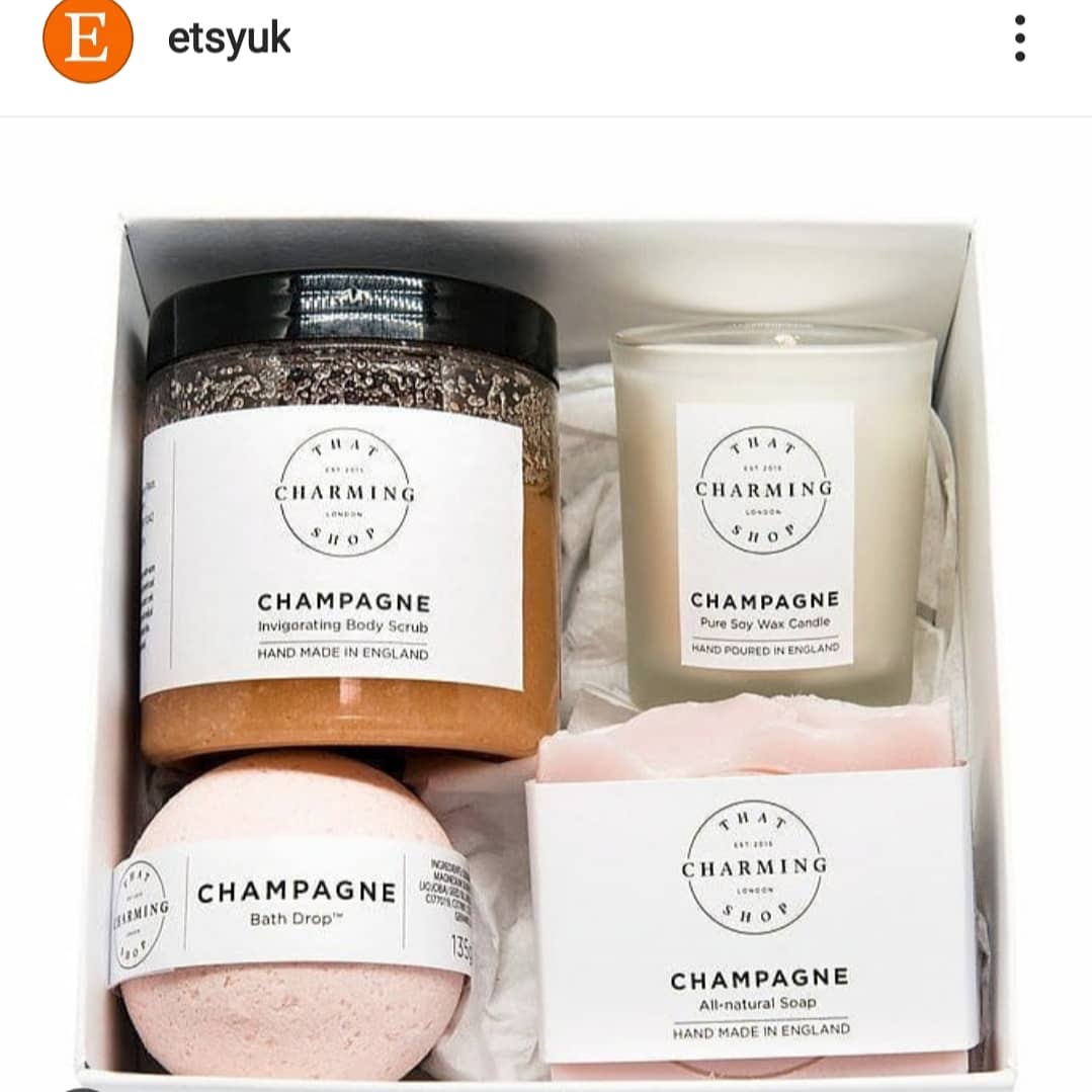 CharmingShopUK's tweet photo. Thank you @etsyuk for featuring us in your #MumsWithoutLabels collection!

#mothersday #mothersday2019 #giftideas #relax #pamper #metime #selfcare #etsyuk #etsy #thatcharmingshop #champagne #beauty #bathbomb #beautybox  #beautygifts #bathbombs #candles #soycandles #scentedcandles https://t.co/dKZDRTQC8X